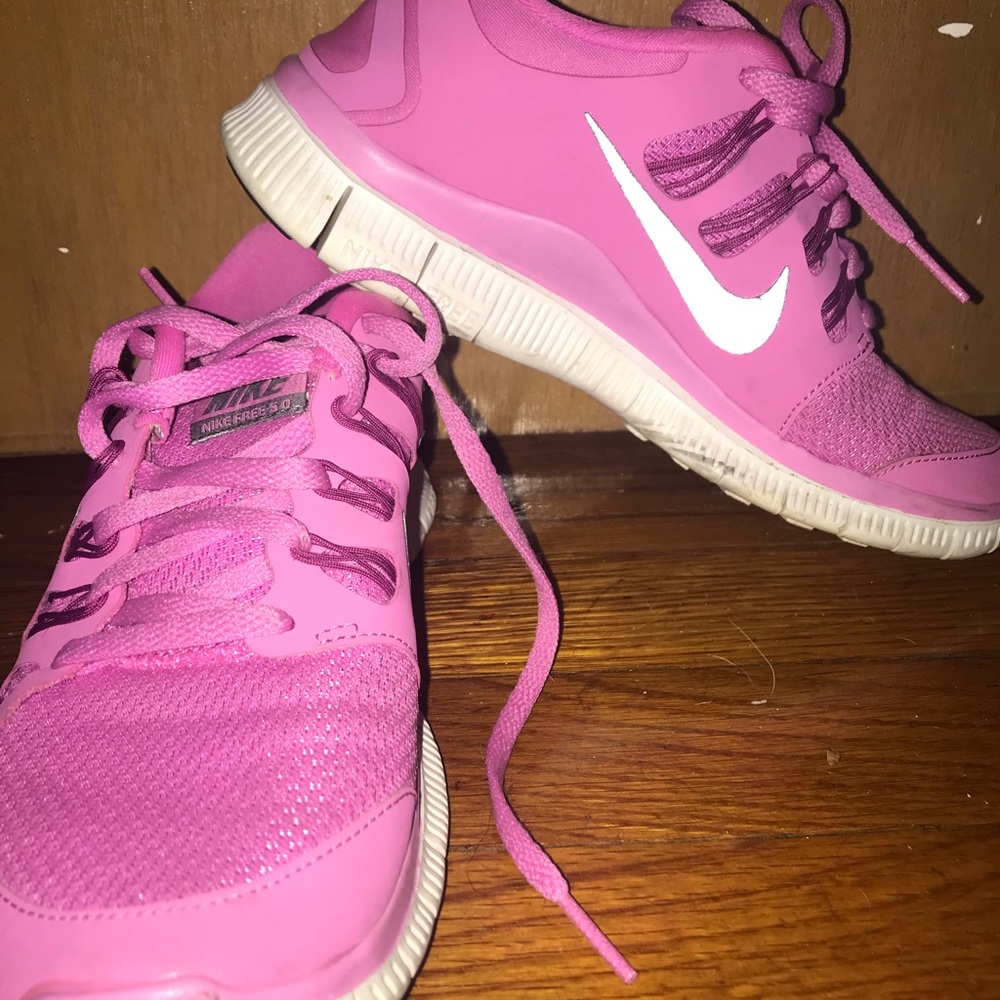 Nike Free Runs